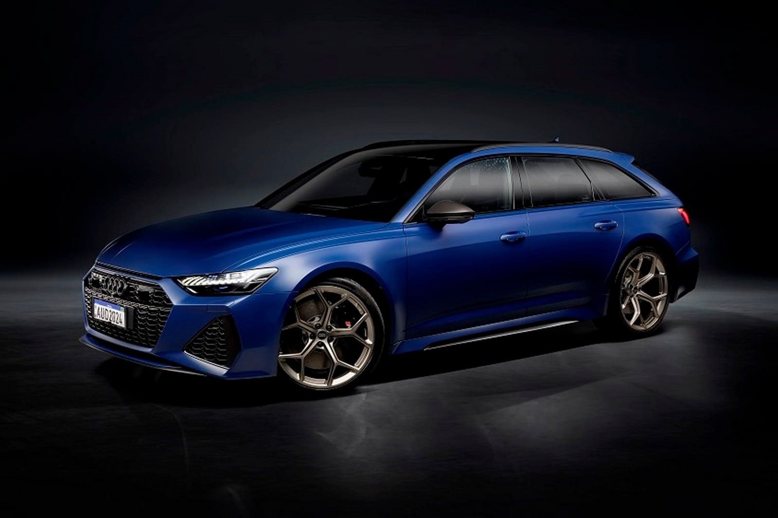 2024 - AUDI RS 6 AVANT LEGACY BR VERSION, foto 1