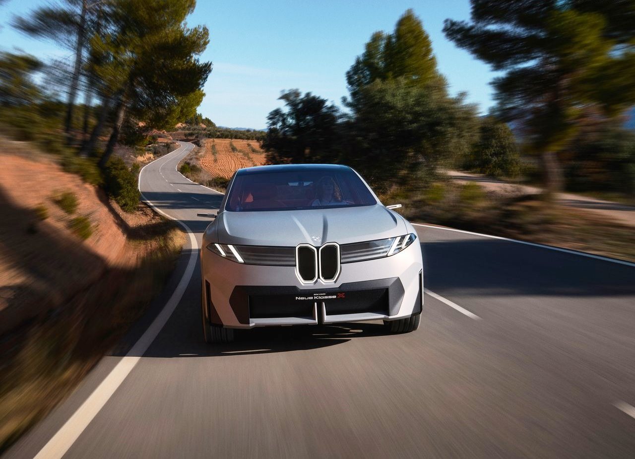 BMW VISION NEUE KLASSE X CONCEPT, foto 16