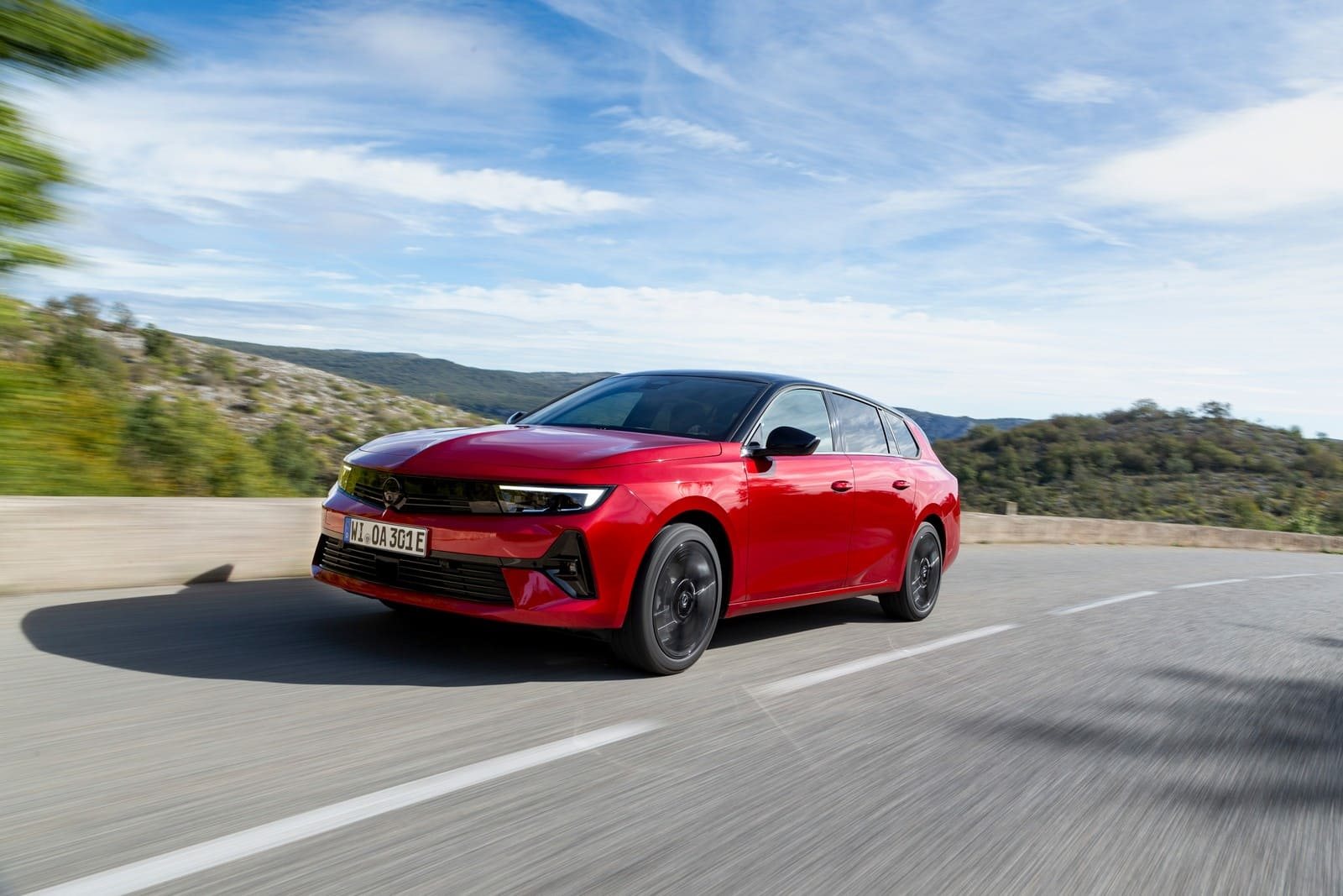 2024 - OPEL ASTRA SPORTS TOURER ELECTRIC, foto 3