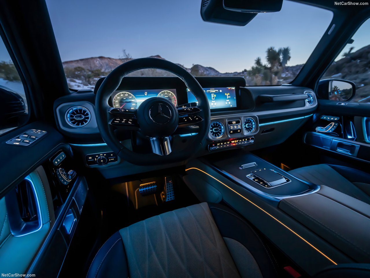 2025 - MERCEDES-BENZ G 500, foto 82