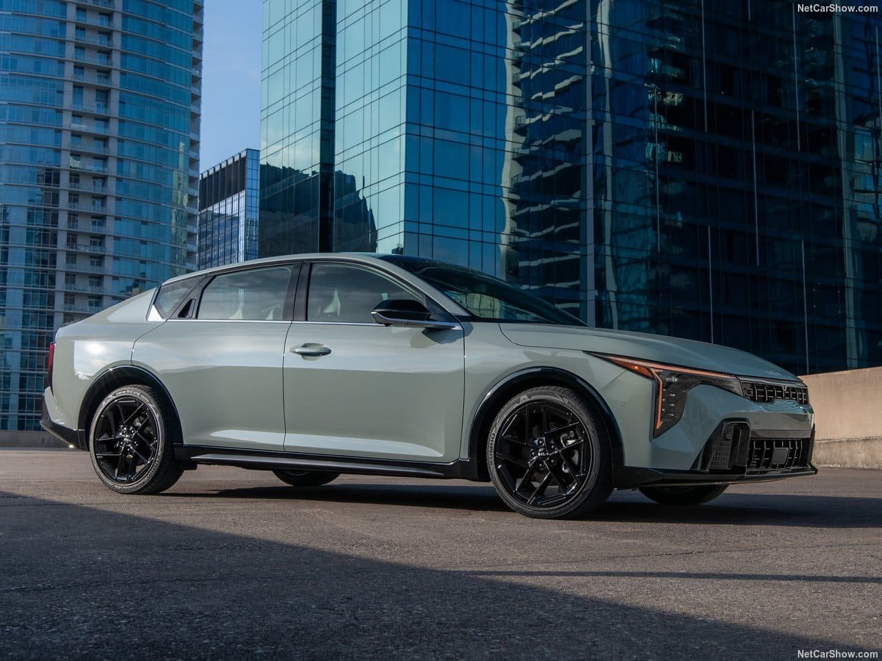 2025 - KIA K4, foto 3