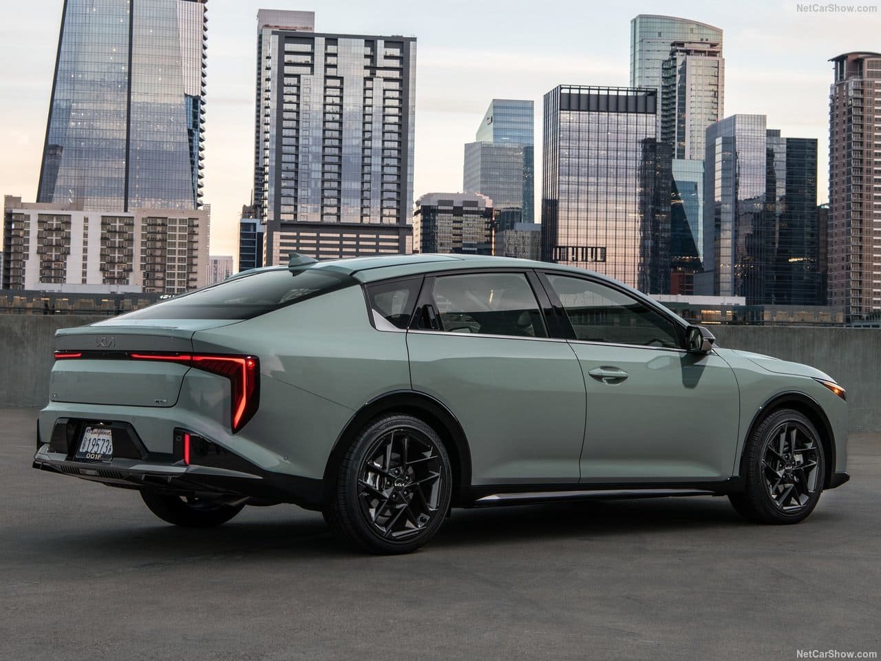 2025 - KIA K4, foto 17
