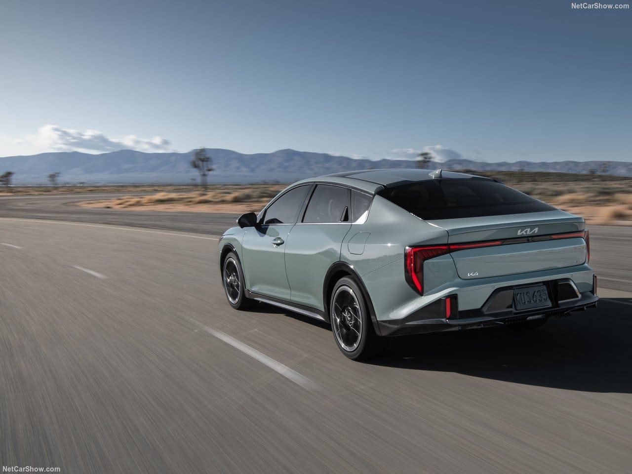 2025 - KIA K4, foto 22