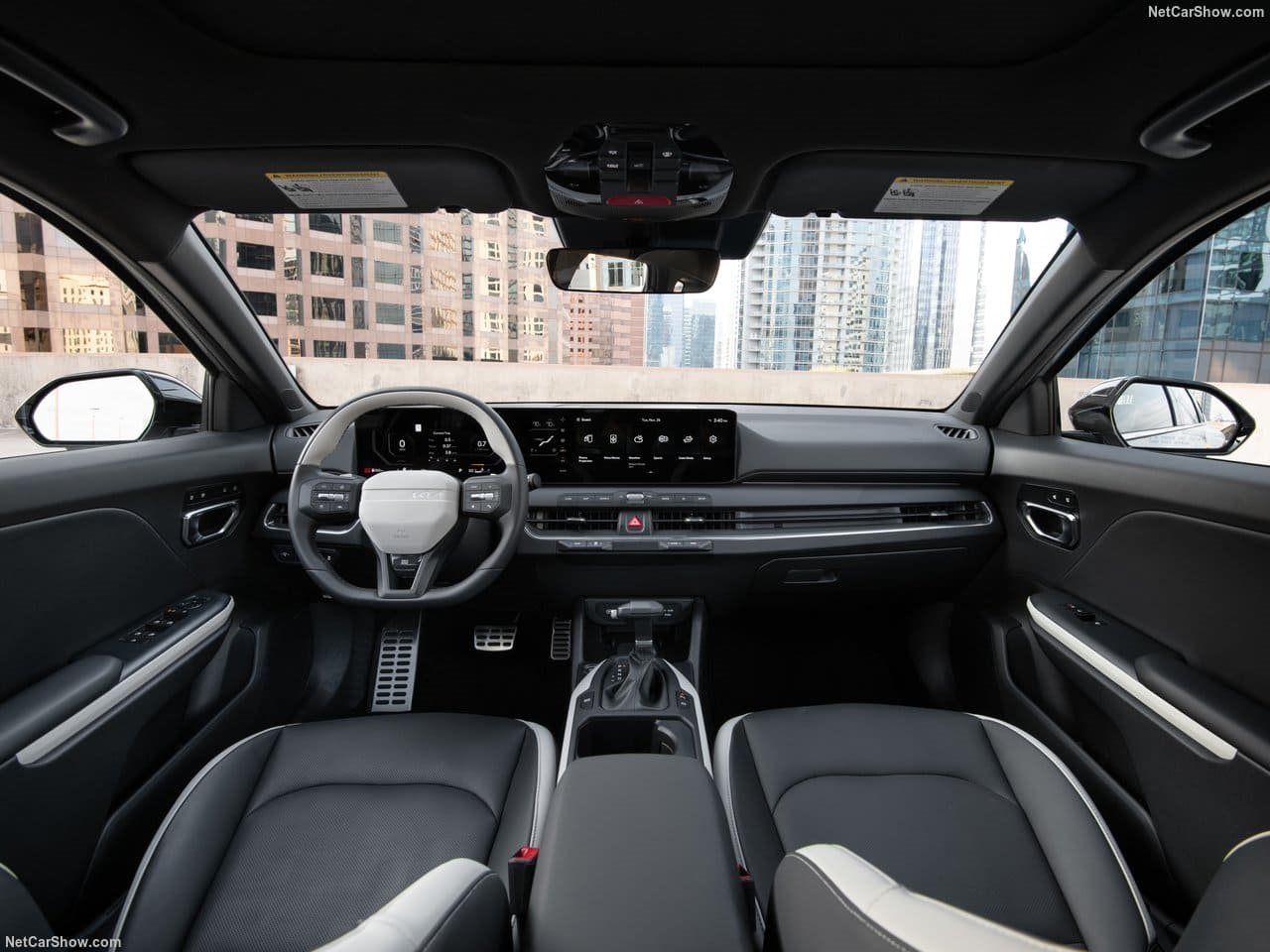 2025 - KIA K4, foto 30