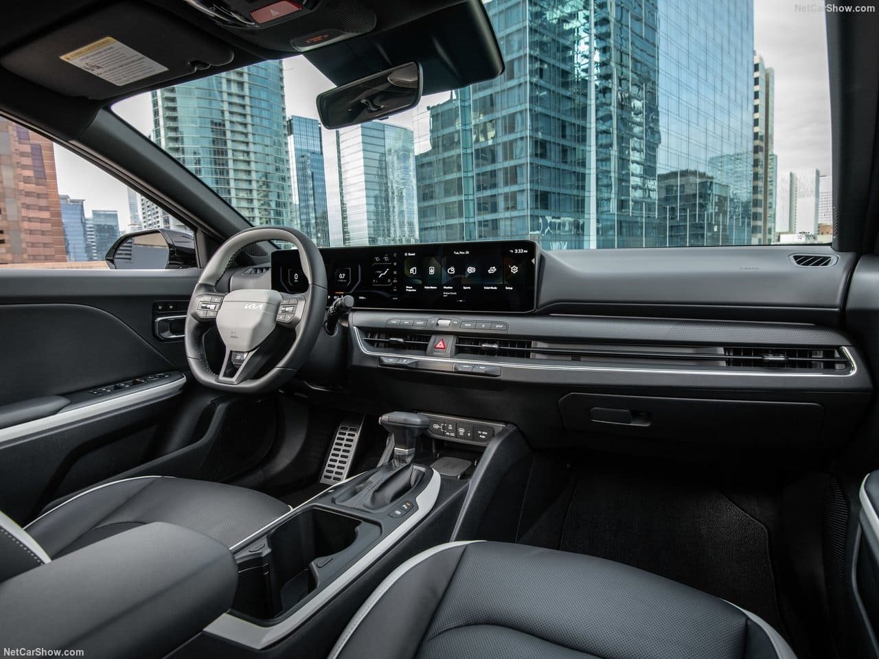 2025 - KIA K4, foto 33