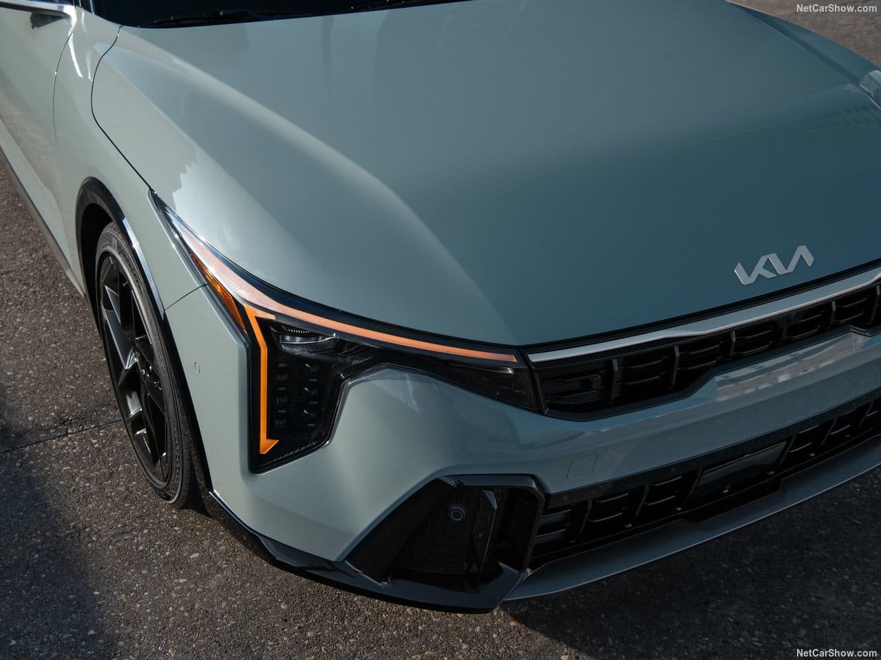 2025 - KIA K4, foto 62