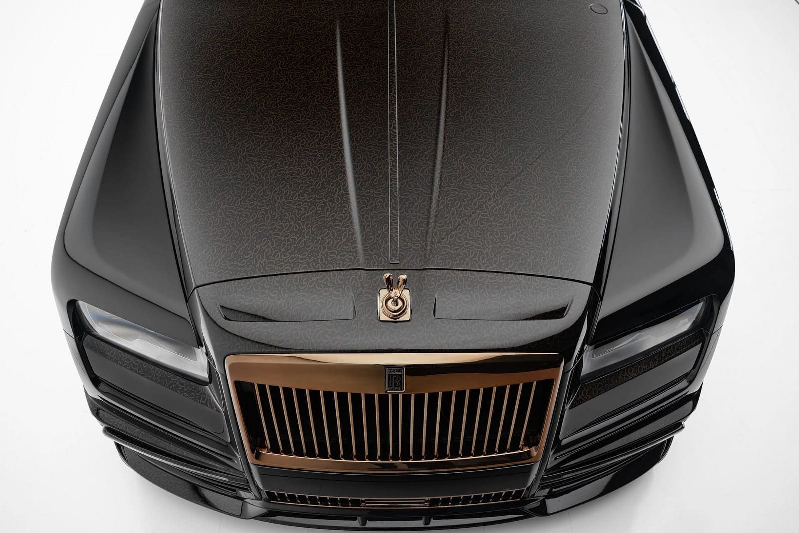 ROLLS-ROYCE CULLINAN ATELIER LINEA D’ARABO BY MANSORY, foto 4