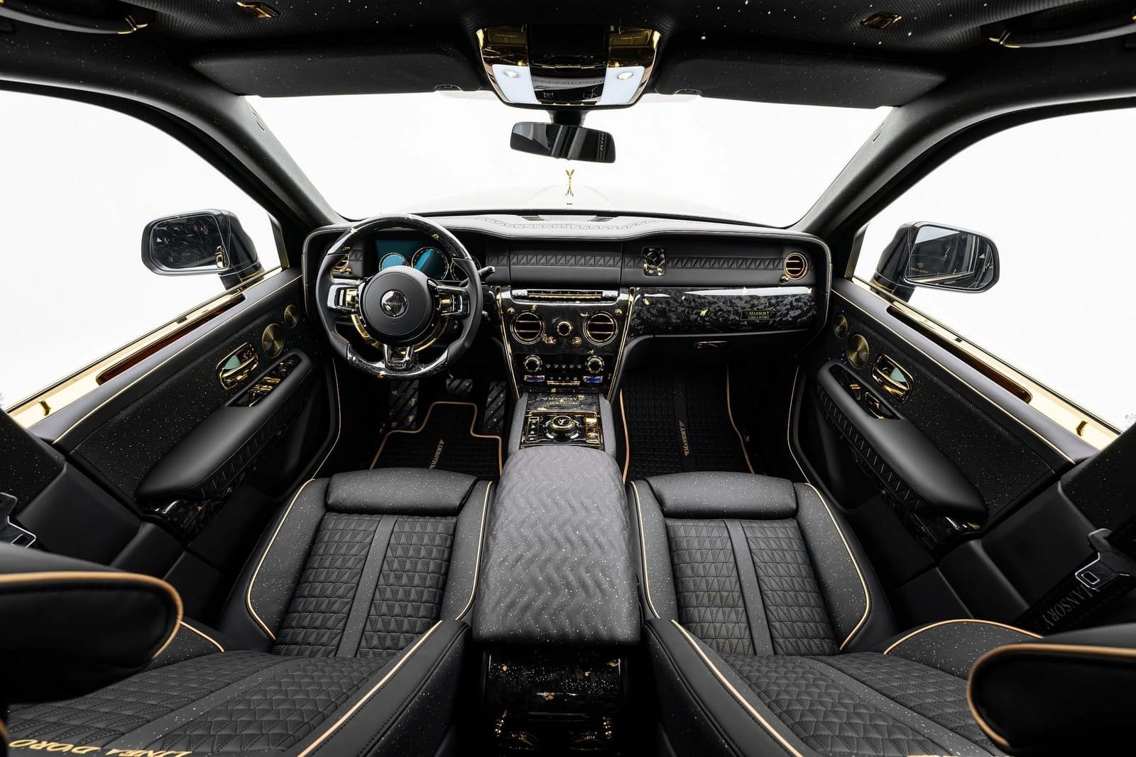 ROLLS-ROYCE CULLINAN ATELIER LINEA D’ORO BY MANSORY, foto 26