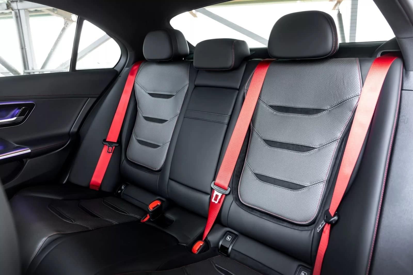 2024 - MERCEDES-AMG C 63 S E PERFORMANCE CRE 700 BY MANHART, foto 24