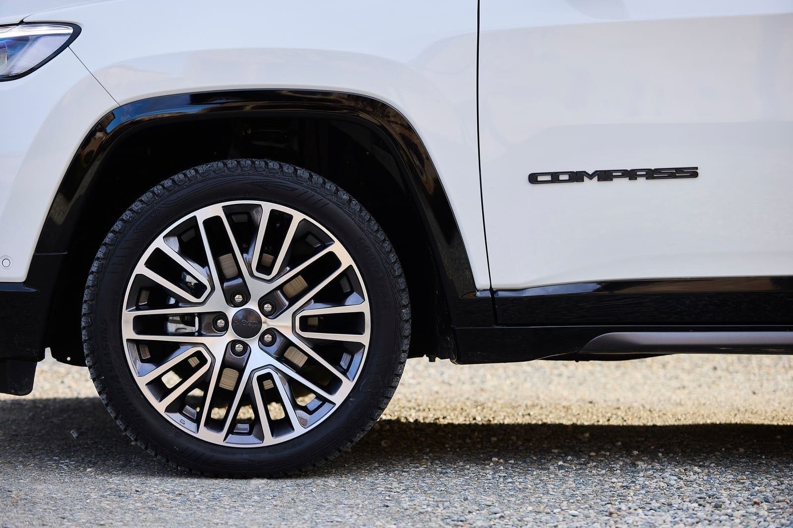 2024 - JEEP COMPASS e-HYBRID, foto 12
