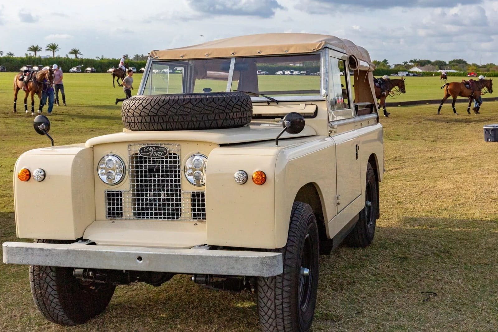 LAND ROVER SERIES IIA BY EVERRATI, foto 1