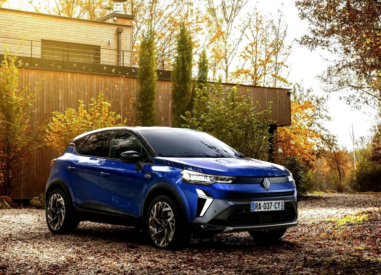 RENAULT CAPTUR, foto 1