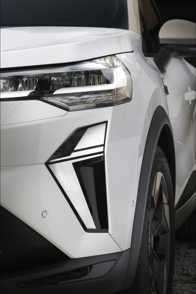 RENAULT CAPTUR, foto 93