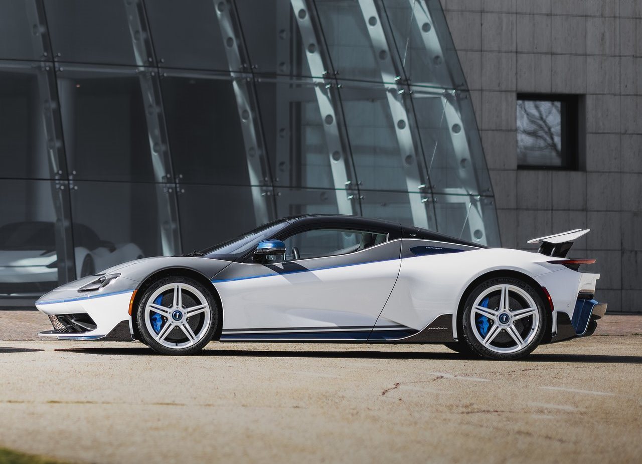 PININFARINA BATTISTA REVERSARIO, foto 2