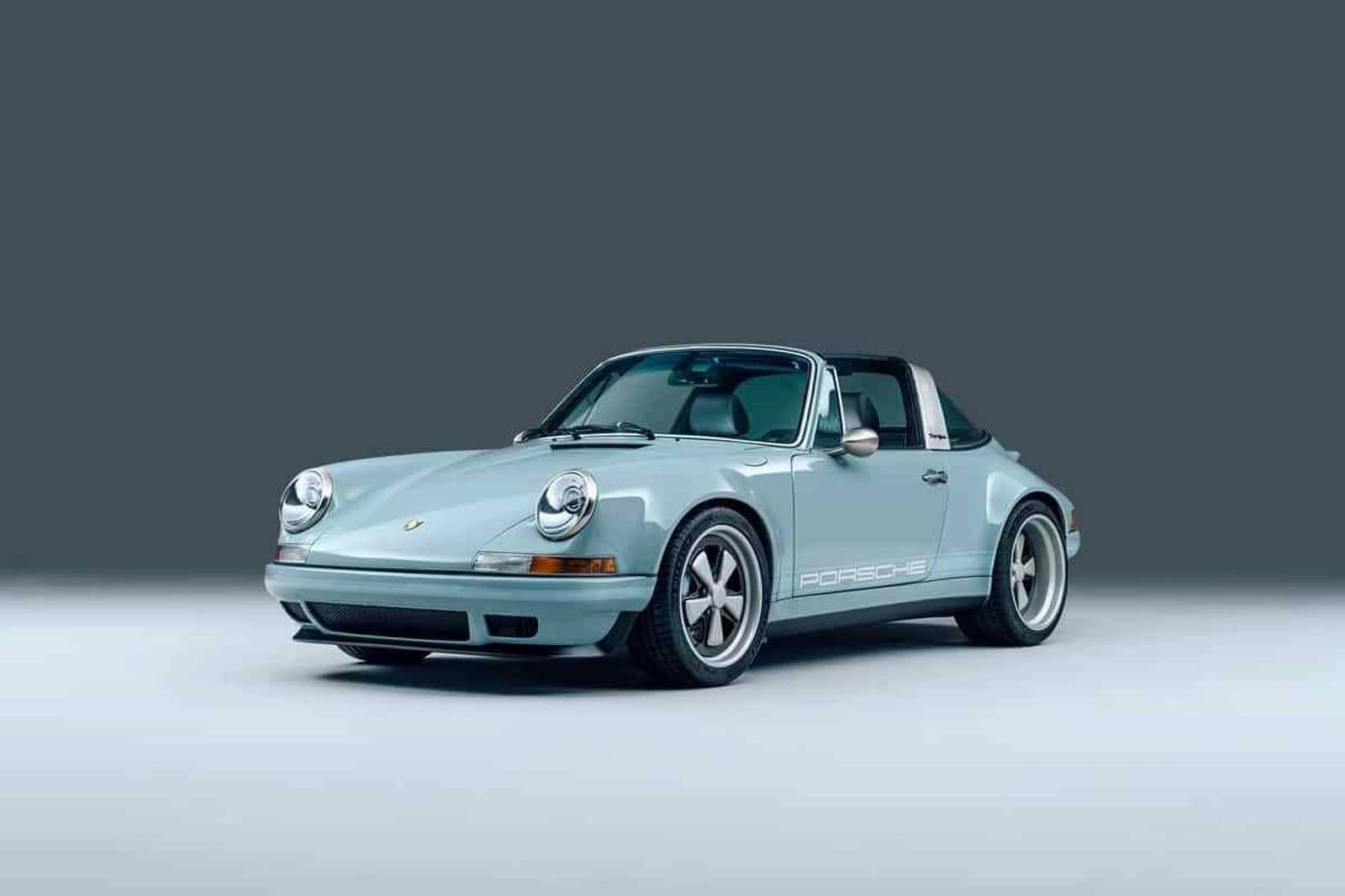 2024 - PORSCHE 911 TARGA GBR003 BY THEON DESIGN, foto 1
