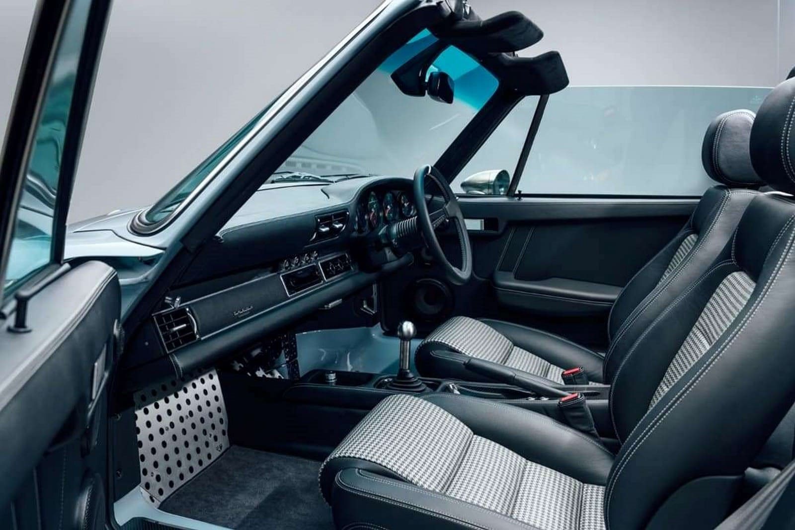 2024 - PORSCHE 911 TARGA GBR003 BY THEON DESIGN, foto 33