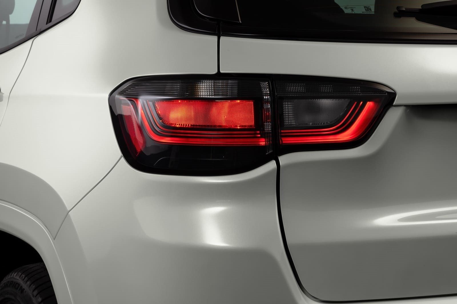 2025 - JEEP COMPASS BLACKHAWK, foto 12