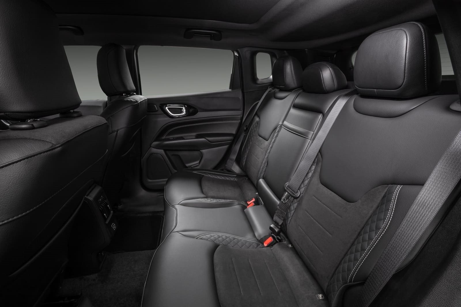 2025 - JEEP COMPASS BLACKHAWK, foto 26