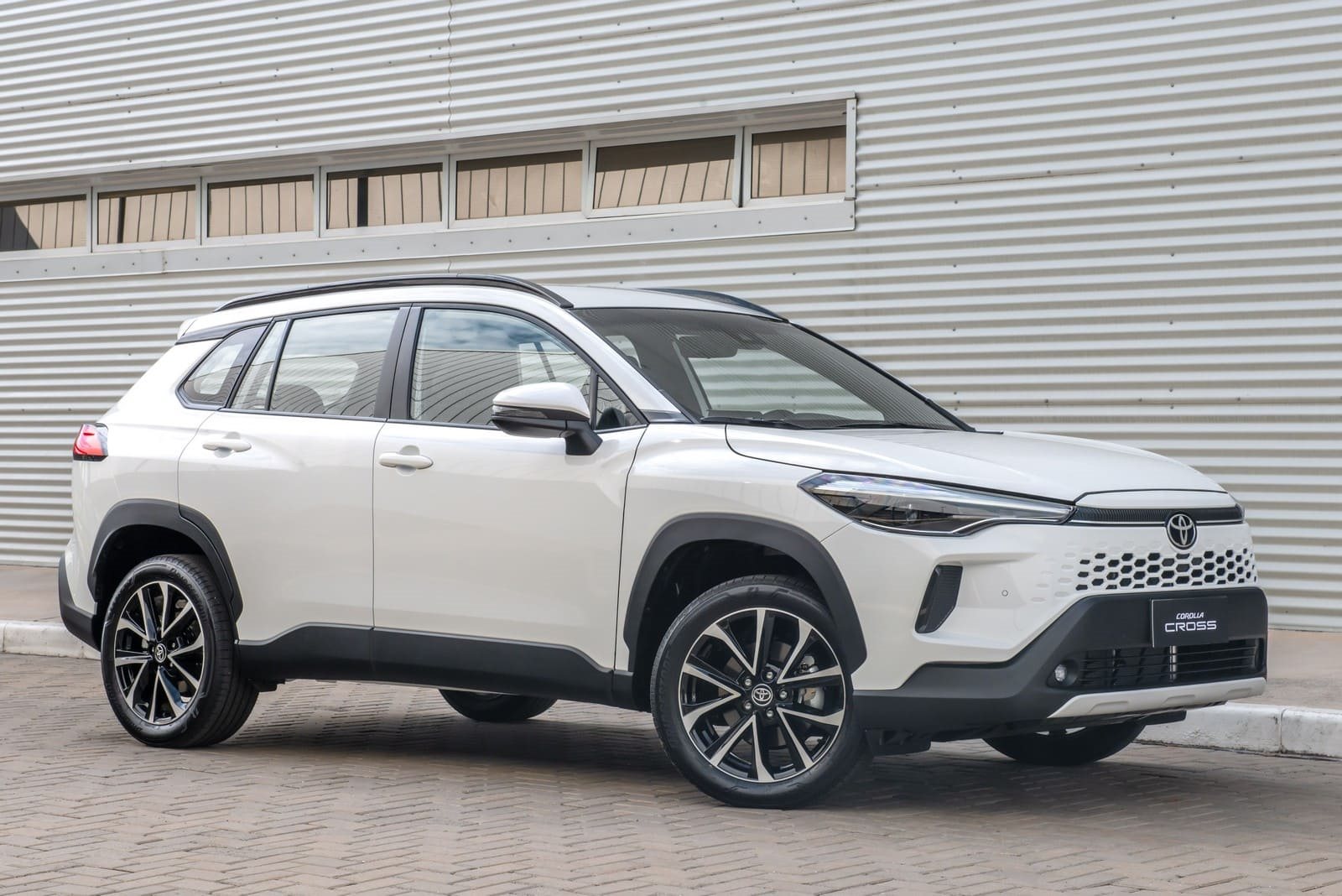 TOYOTA COROLLA CROSS XRE, foto 5
