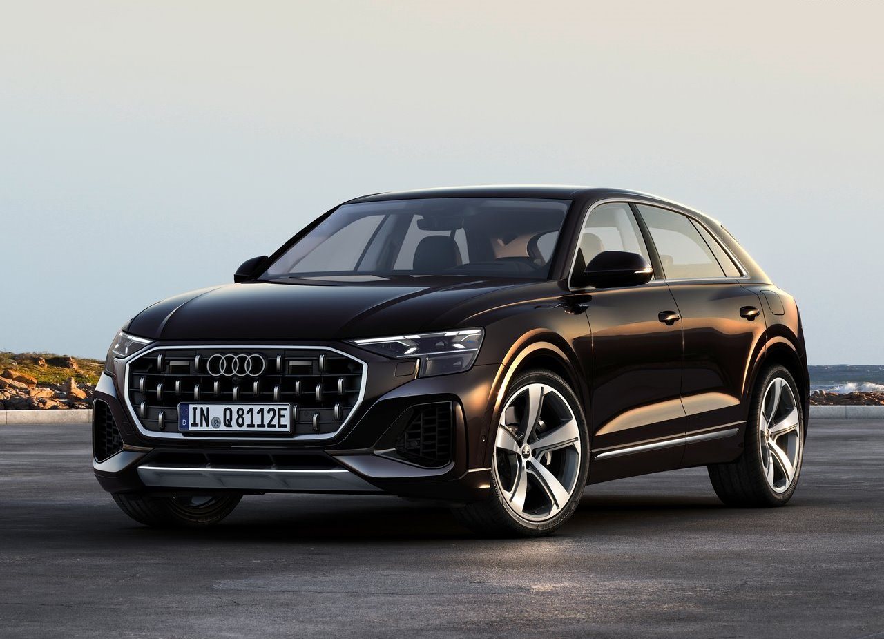 2024 - AUDI Q8 TFSIe QUATTRO, foto 3
