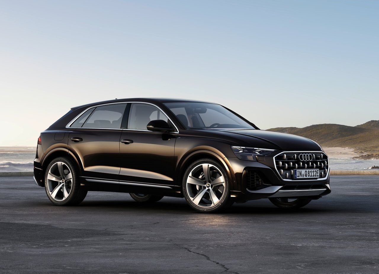 2024 - AUDI Q8 TFSIe QUATTRO, foto 4