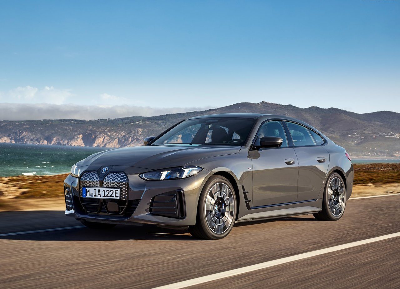 BMW i4, foto 4