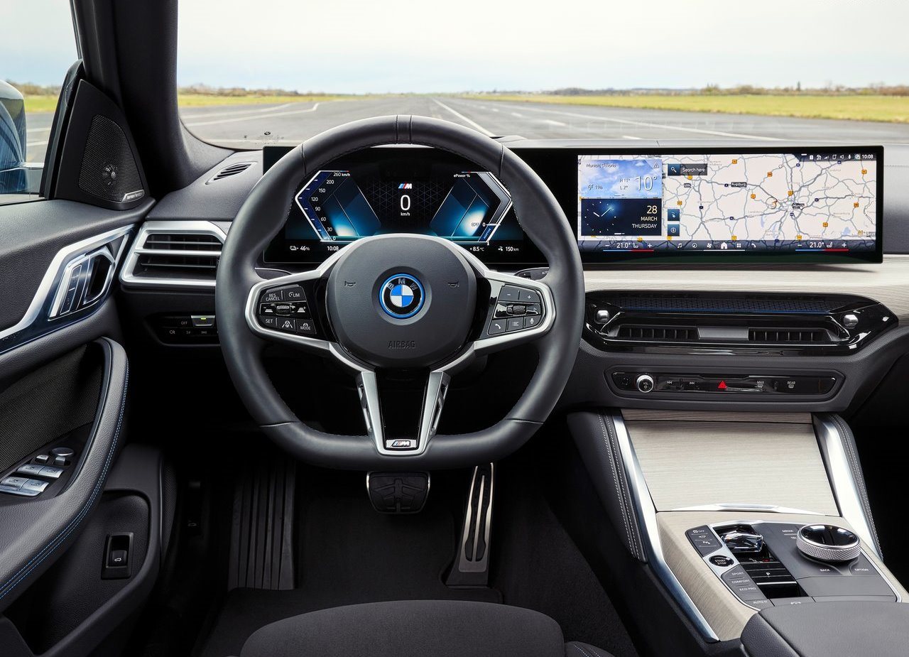 BMW i4, foto 15