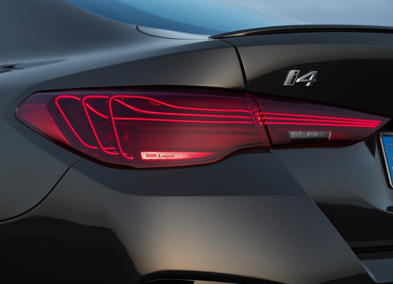 BMW i4, foto 25