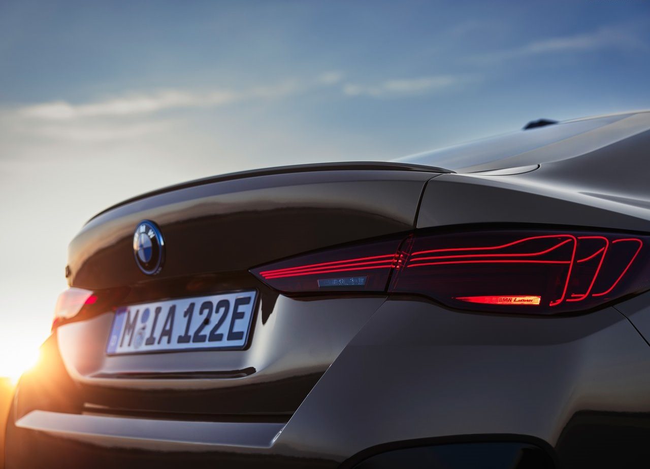 BMW i4, foto 26