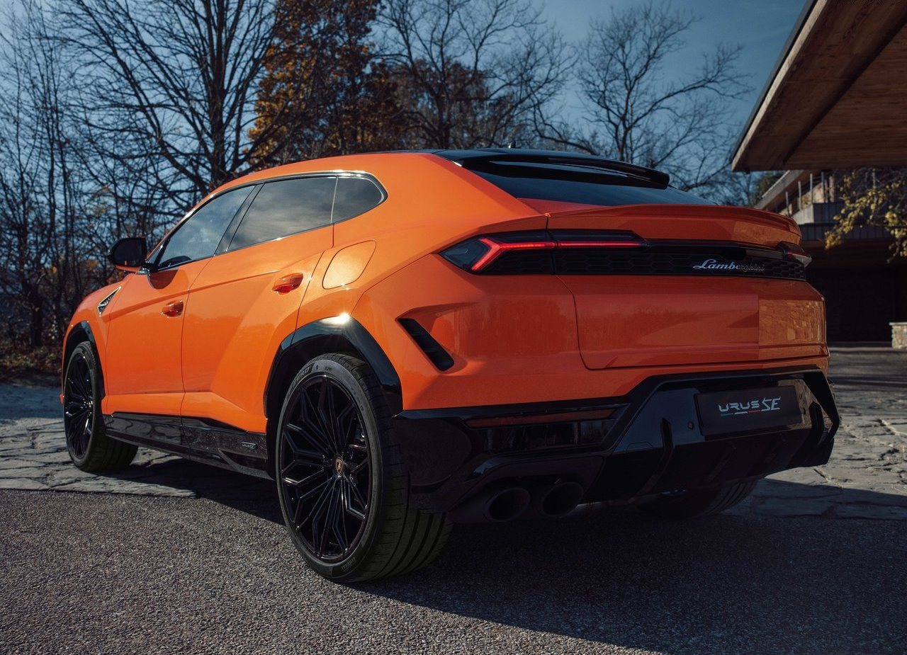 LAMBORGHINI URUS SE, foto 10