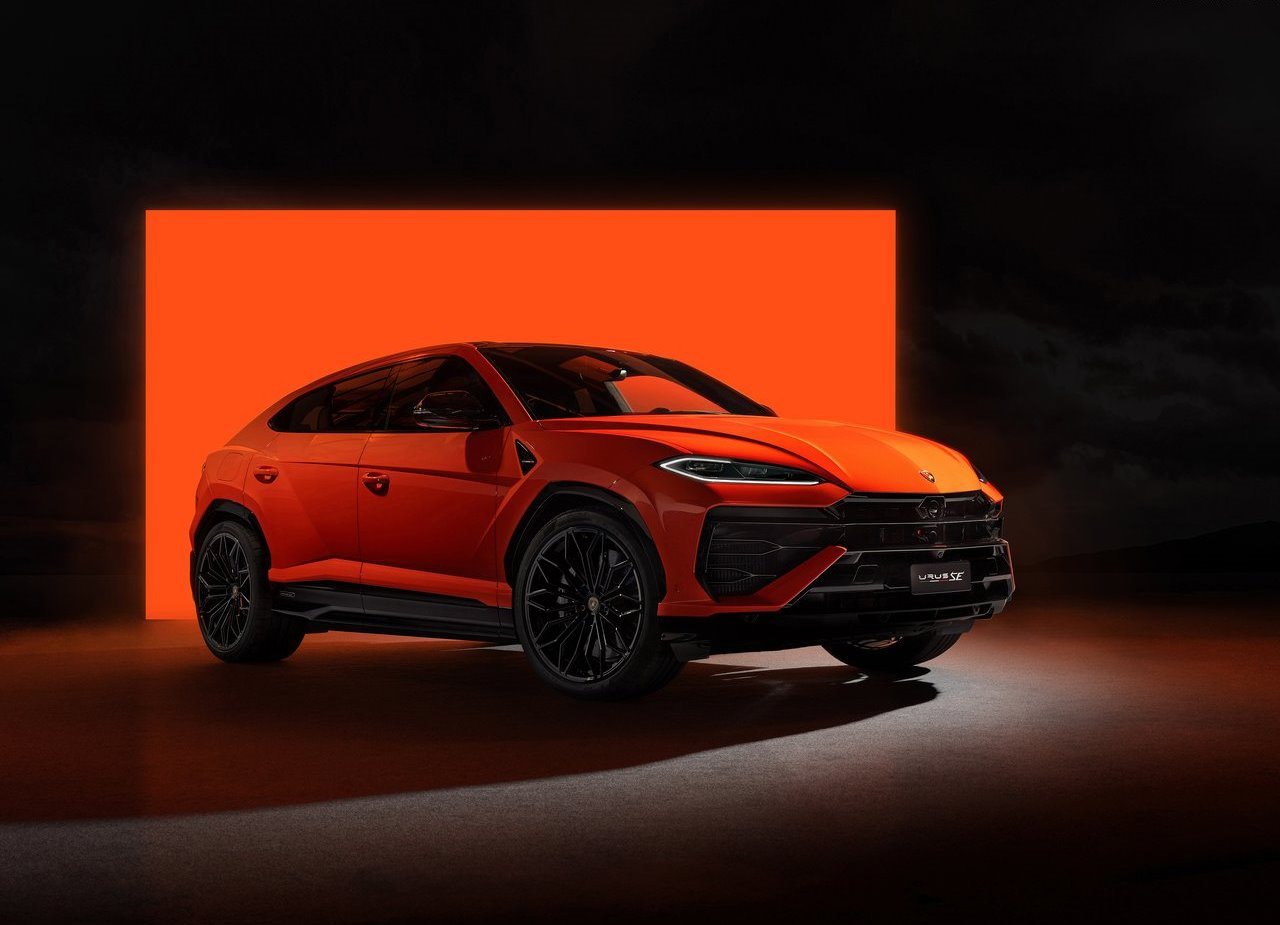 LAMBORGHINI URUS SE, foto 22