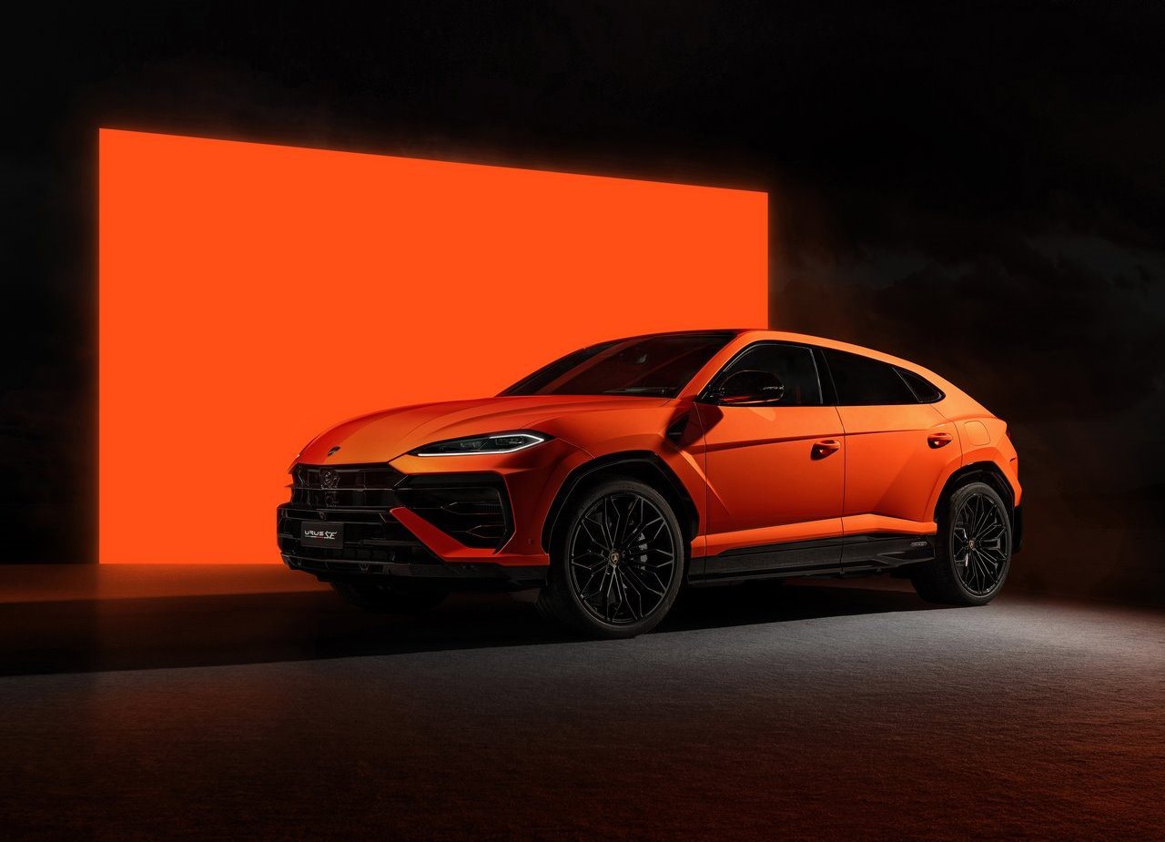 LAMBORGHINI URUS SE, foto 24