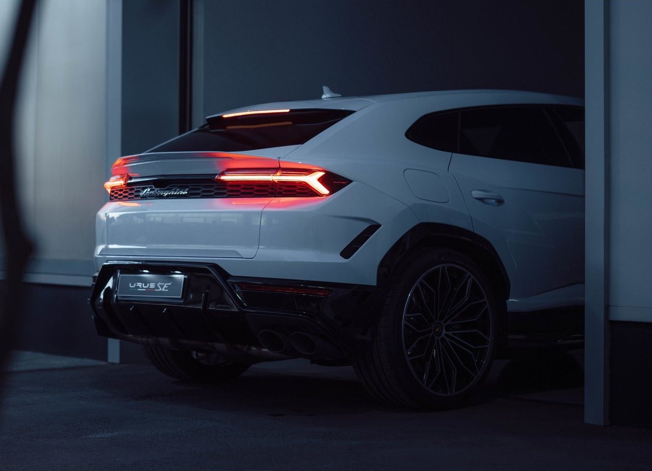 LAMBORGHINI URUS SE, foto 41