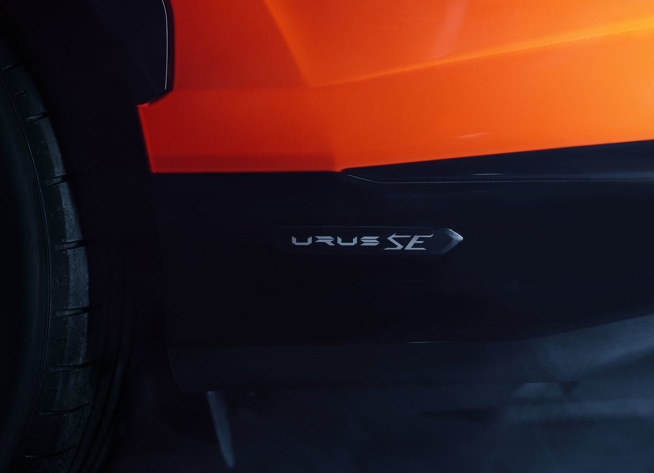 LAMBORGHINI URUS SE, foto 43