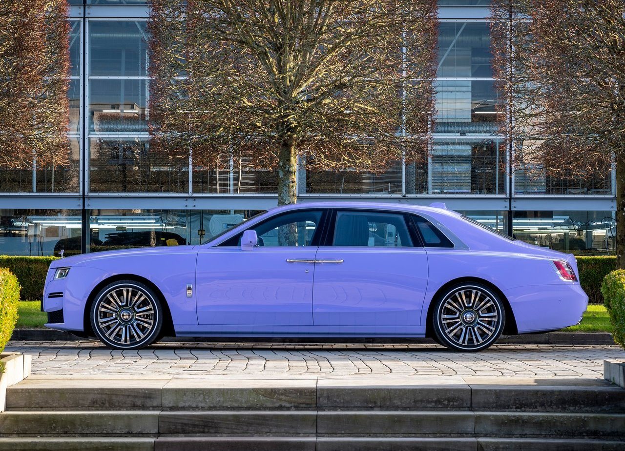 2024 - ROLLS-ROYCE GHOST EXTENDED EXPRESSIONISM, foto 2