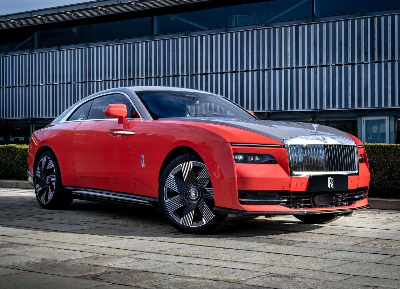 2024 - ROLLS-ROYCE SPECTRE ESCAPISM, foto 2