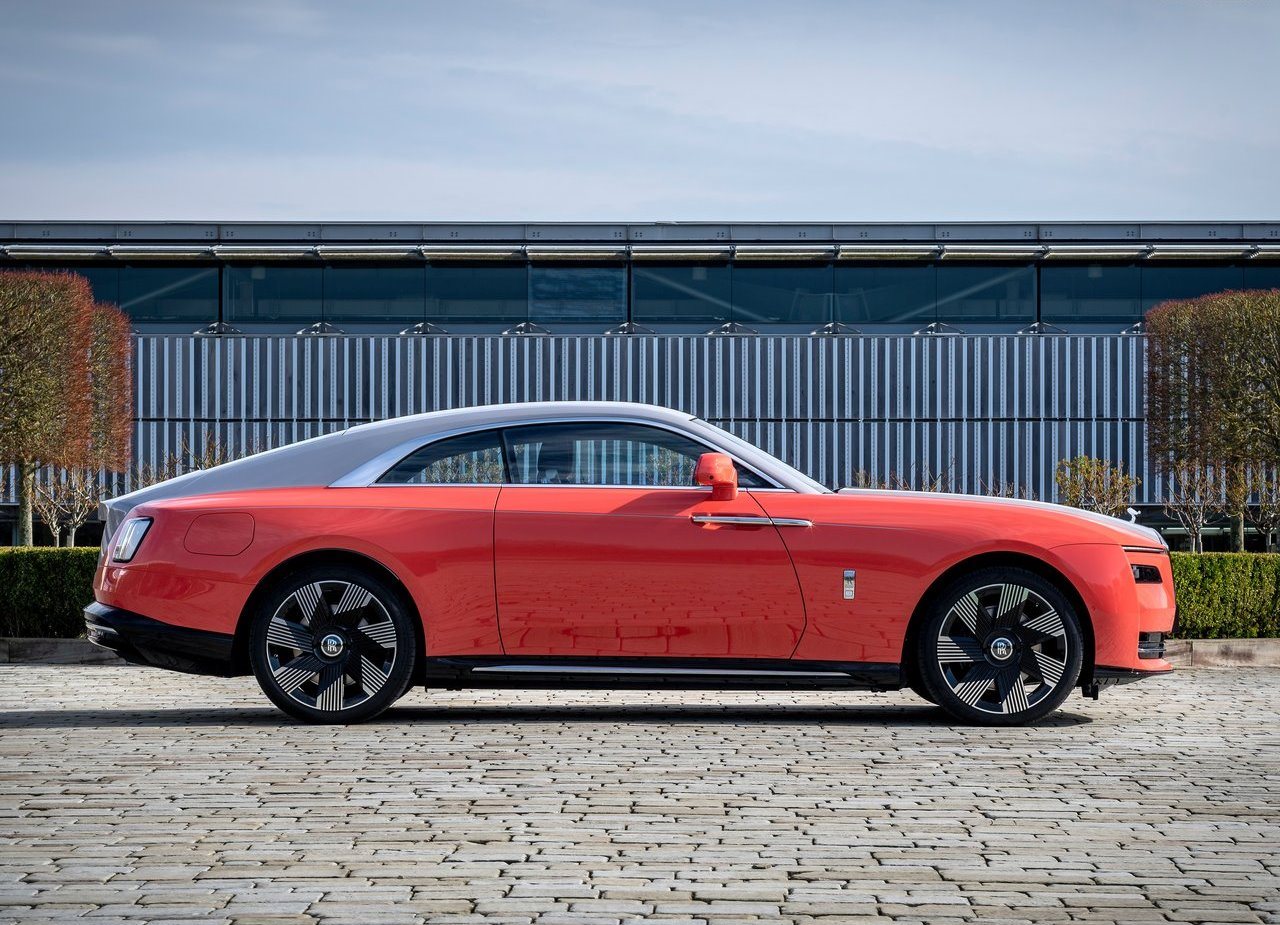 2024 - ROLLS-ROYCE SPECTRE ESCAPISM, foto 3