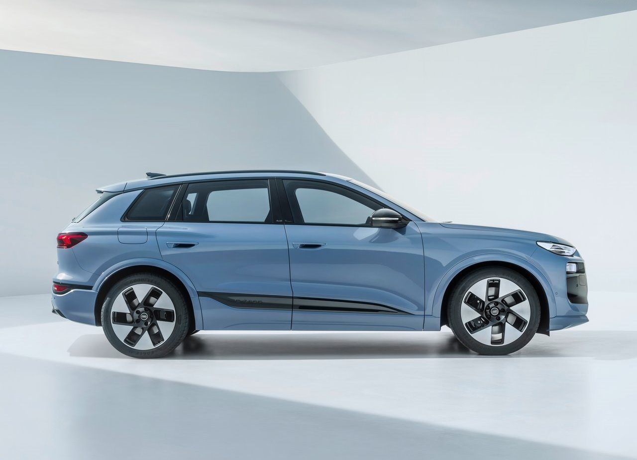 2025 - AUDI Q6L E-TRON, foto 11