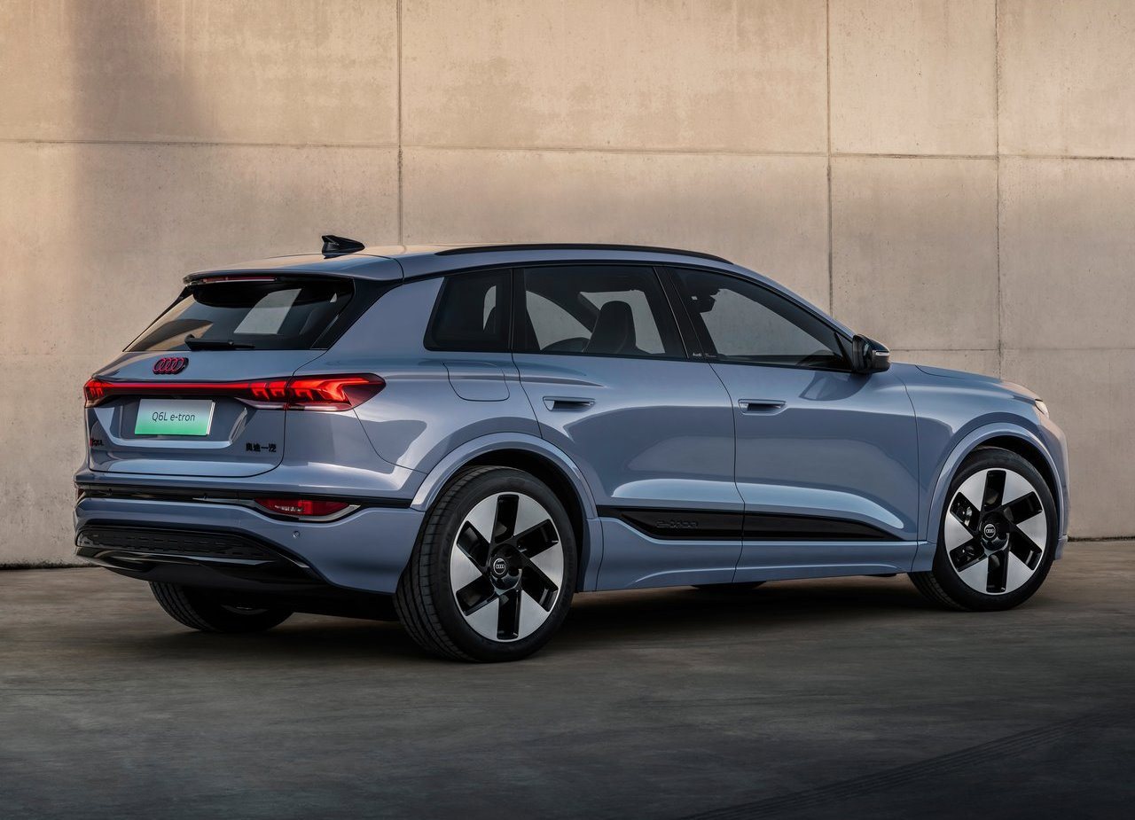 2025 - AUDI Q6L E-TRON, foto 13
