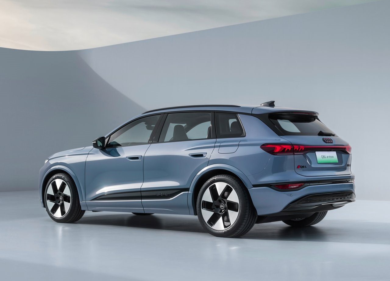 2025 - AUDI Q6L E-TRON, foto 16