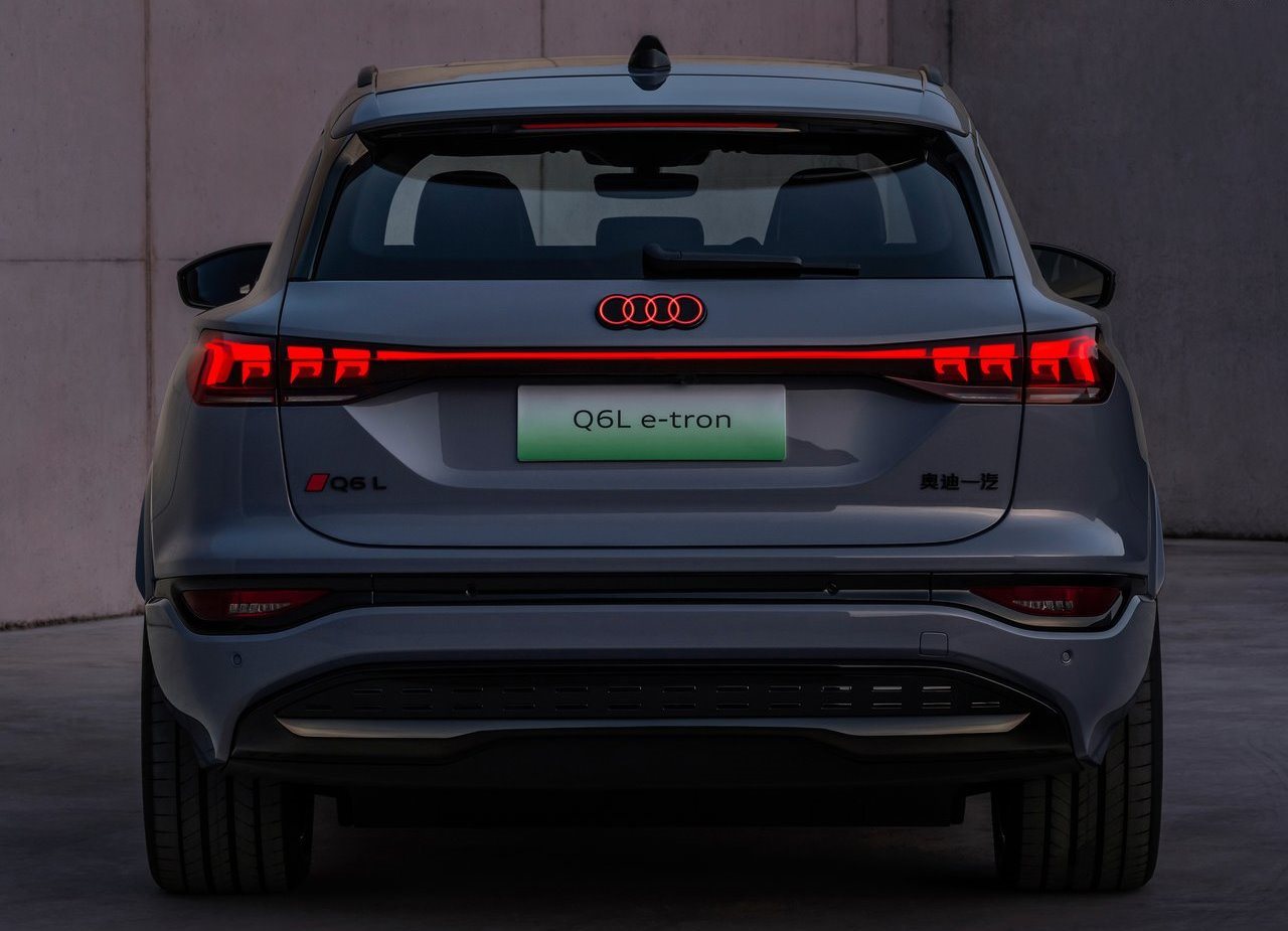 2025 - AUDI Q6L E-TRON, foto 19