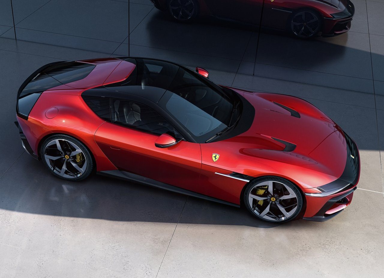 2025 - FERRARI 12CILINDRI, foto 3