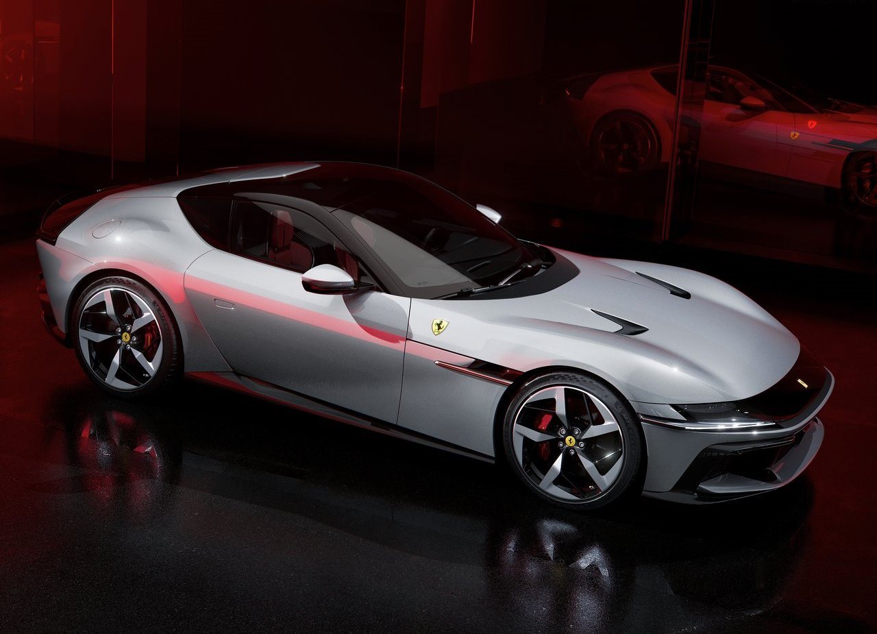 2025 - FERRARI 12CILINDRI, foto 8