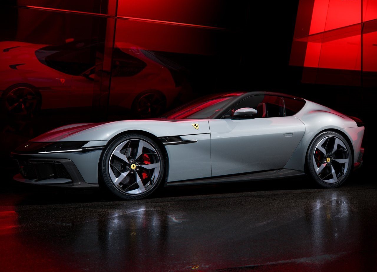 2025 - FERRARI 12CILINDRI, foto 10