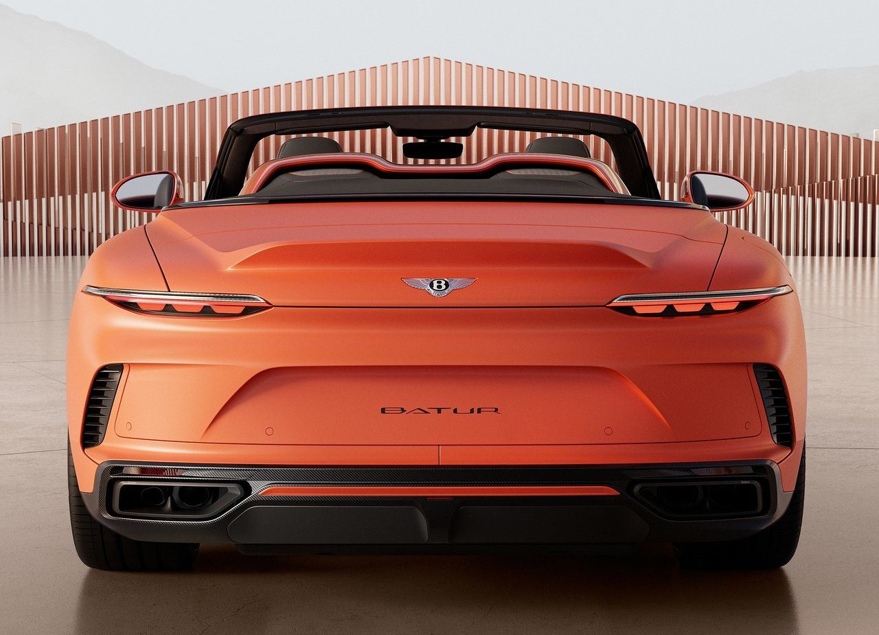 2025 - BENTLEY BATUR CONVERTIBLE, foto 12