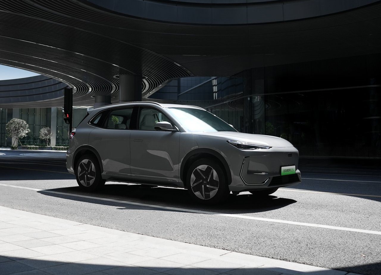 GEELY GALAXY E5, foto 12
