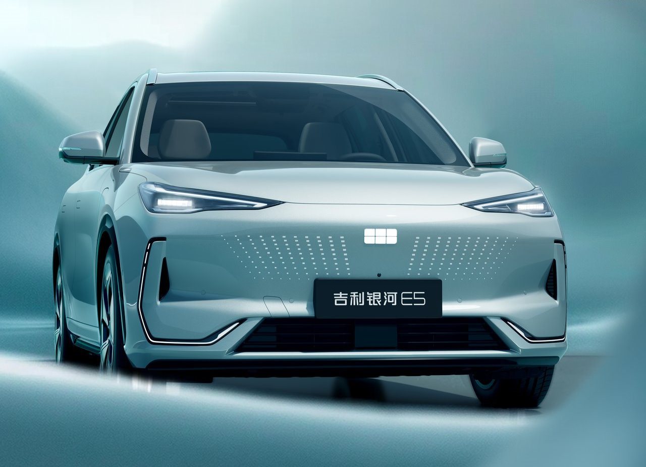 GEELY GALAXY E5, foto 13