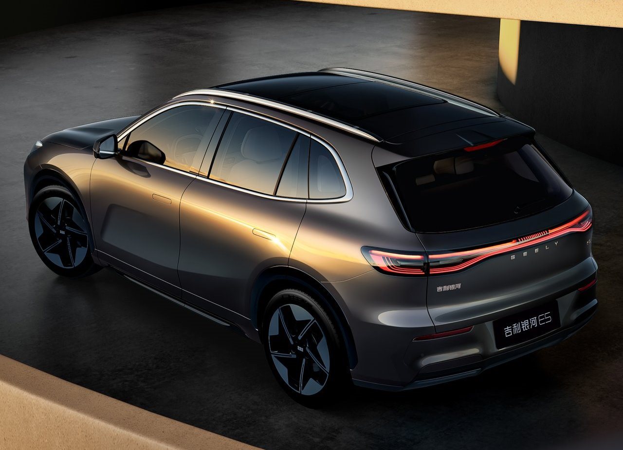 GEELY GALAXY E5, foto 36