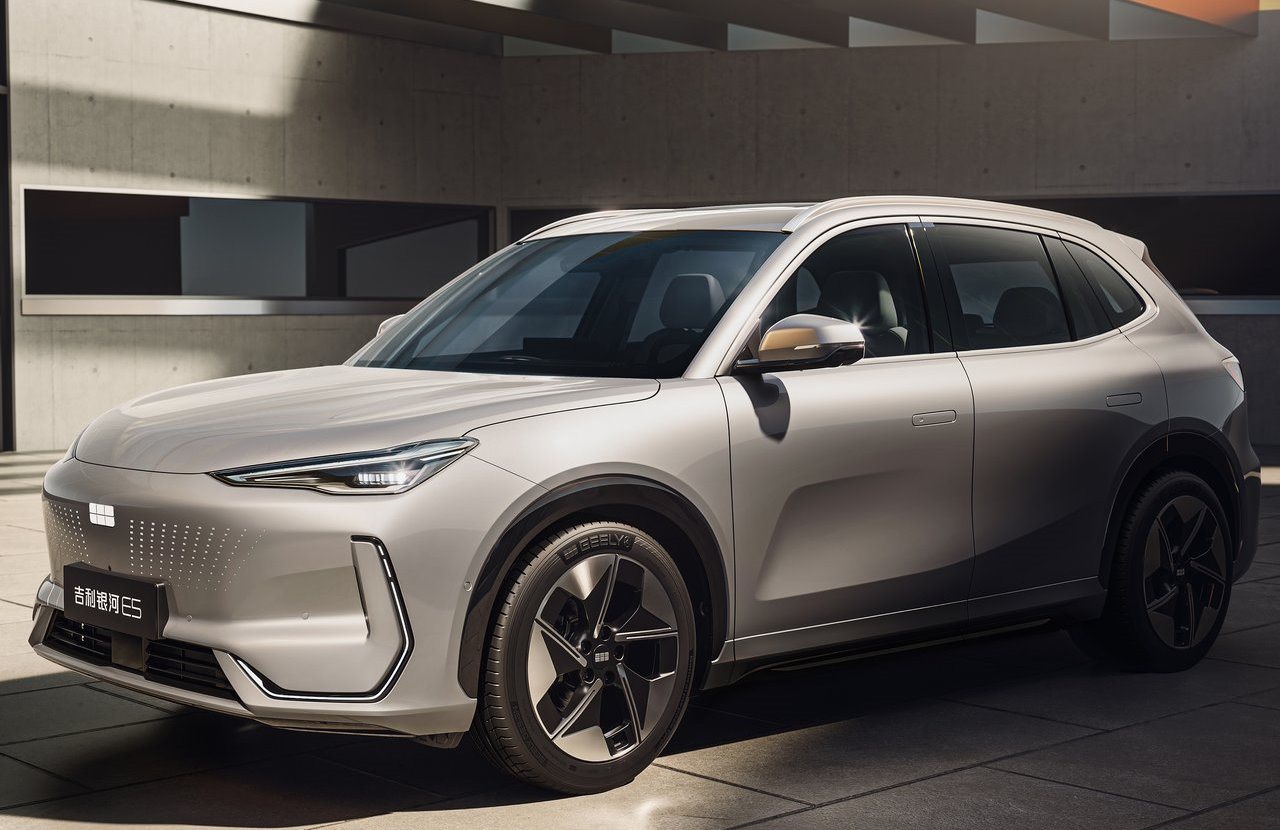 GEELY GALAXY E5, foto 112