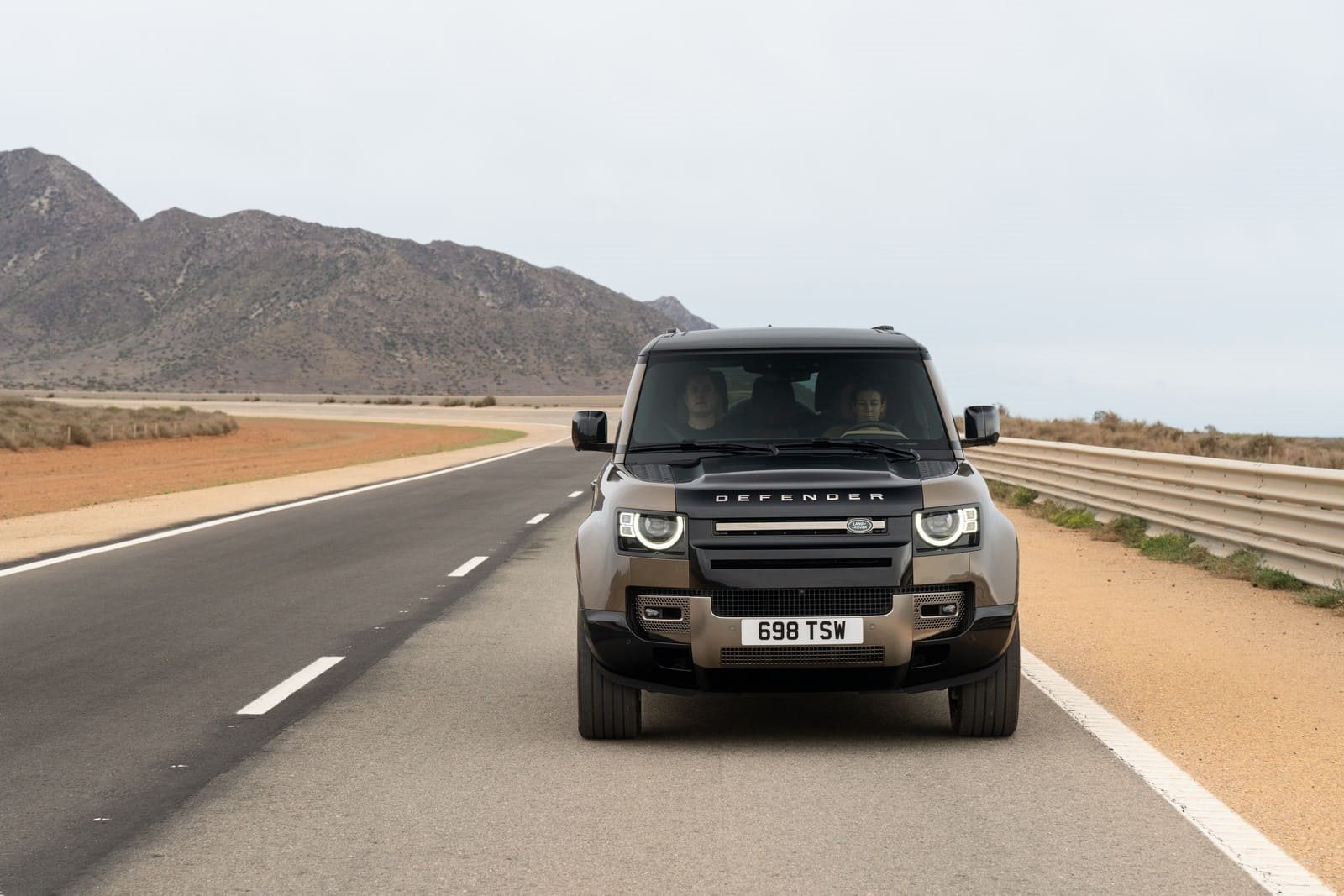 LAND ROVER DEFENDER, foto 75